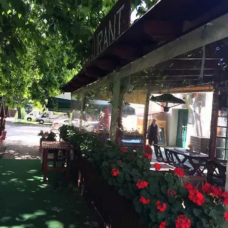Campeggio Haller Wooden Budapest
